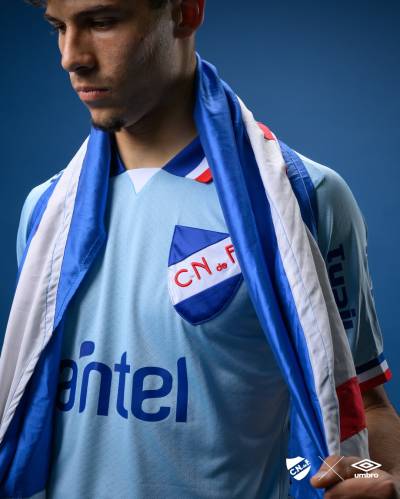 club_nacional_25_26_umbro_fourth_kit_f.jpg