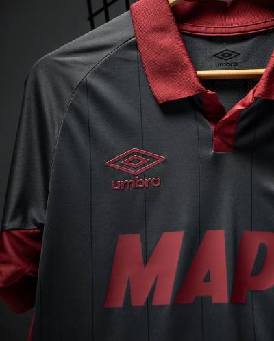 club_lanus_2025_26_umbro_third_kit_c.jpg