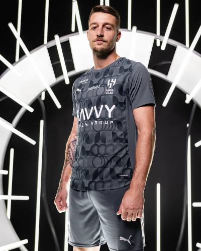 al_hilal_25_26_puma_third_kit_03.jpeg