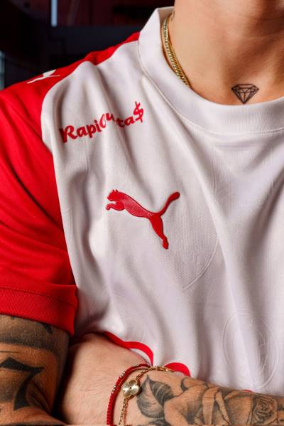 independiente_25_26_puma_away_kit_c.jpeg