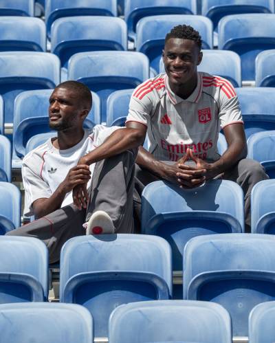 olympique_lyon_25_26_adidas_third_kit_d.jpg