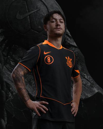 corinthians_25_26_nike_third_kit_a.jpg