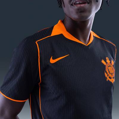 corinthians_25_26_nike_third_kit_e 2.jpg