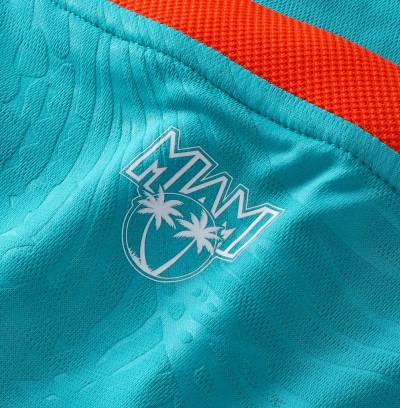 miami_dolphins_2025_fanatics_nfl_football_x_football_fan_top_f.jpg