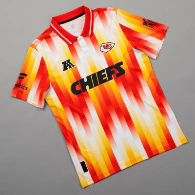 kansas_city_chiefs_2025_fanatics_nfl_football_x_football_fan_top_a1.jpg