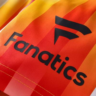 kansas_city_chiefs_2025_fanatics_nfl_football_x_football_fan_top_d1.jpg