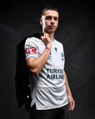 melbourne_victory_25_26_macron_away_kit_b.jpg