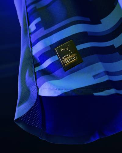 mamelodi_sundowns_2025_26_puma_third_kit_c.jpg