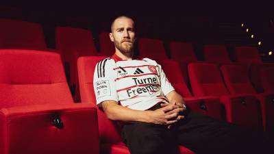 western_sydney_wanderers_25_26_adidas_away_kit_c1.jpg