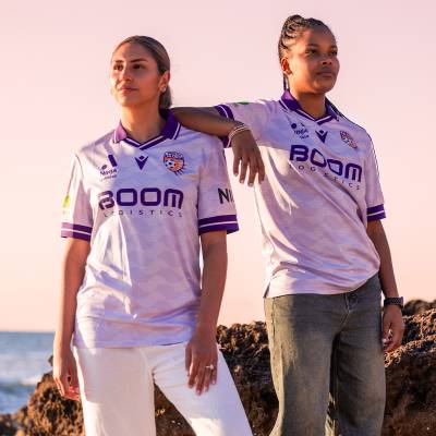 perth_glory_25_26_macron_away_kit_e.jpeg