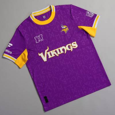 minnesota_vikings_2025_fanatics_nfl_football_x_football_fan_top_a.jpg