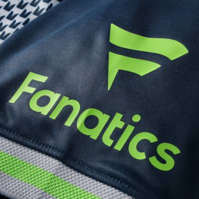 seattle_seahawks_2025_fanatics_nfl_football_x_football_fan_top_d.jpg