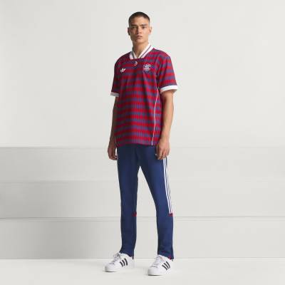 bayern_munich_2025_adidas_lfstlr_jersey_g1.jpg