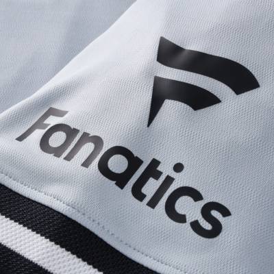 las_vegas_raiders_2025_fanatics_nfl_football_x_football_fan_top_d.jpg