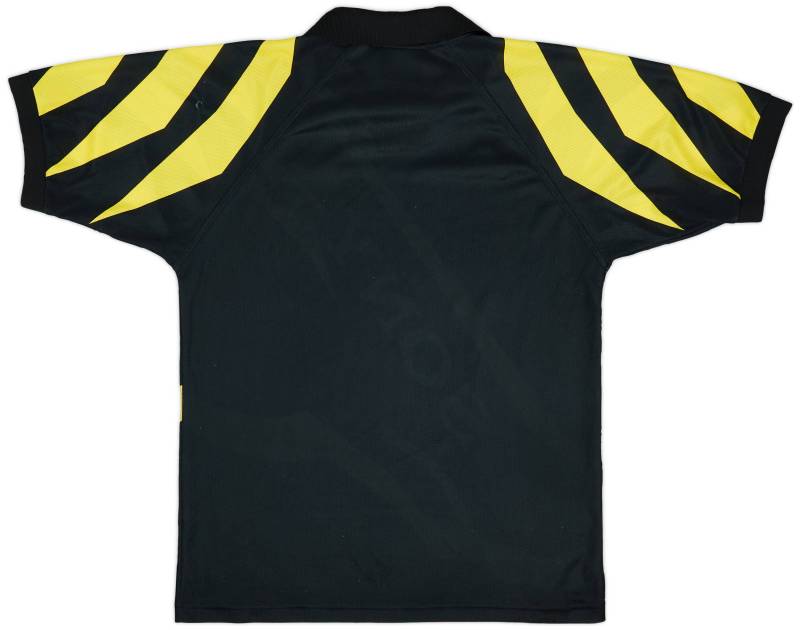 juventus_1996_97_third_shirt_b.jpg