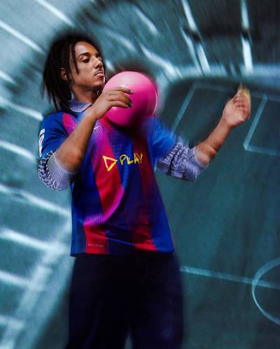 barcelona_25_26_nike_spotify_ed_sheeran_home_shirt_f.jpg