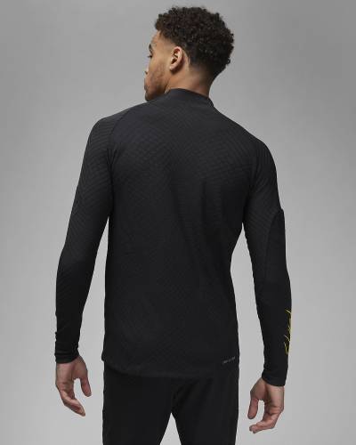 Paris_Saint_Germain_Strike_Elite_Fourth_Jordan_Dri_FIT_ADV_Football_Drill_Top_Black_Tour_Yellow_Tour_Yellow_2.jpeg