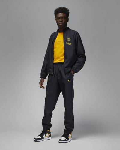 Paris_Saint_Germain_Strike_Fourth_Jordan_Dri_FIT_Woven_Football_Tracksuit_Black_Tour_Yellow_7.jpeg
