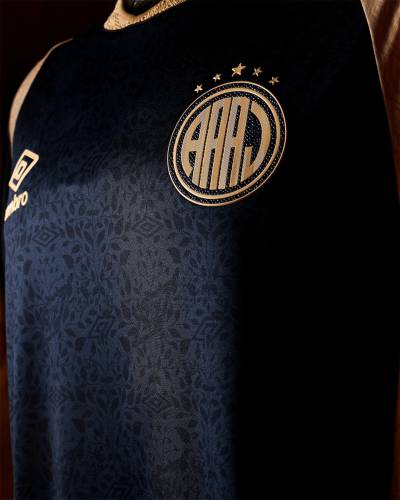 argentinos_juniors_2025_umbro_third_kit_c.jpg