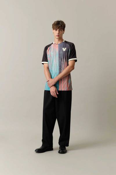 venezia_25_26_nocta_pre_match_jersey_ii_01.jpg