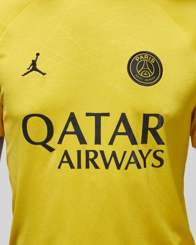 Paris_Saint_Germain_Academy_Pro_Jordan_Dri_FIT_Football_Top_Tour_Yellow_Tour_Yellow_Black_Black_4.jpeg