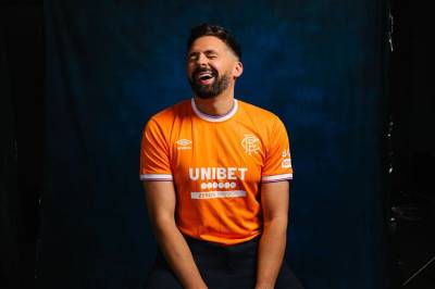 rangers_25_26_umbro_fourth_kit_05.jpg