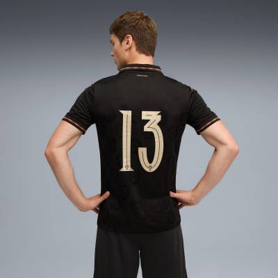 portugal_25_26_eusebio_special_edition_jersey_05.jpeg