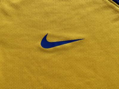 thailand_2009_10_home_away_nike_kits_4.jpg