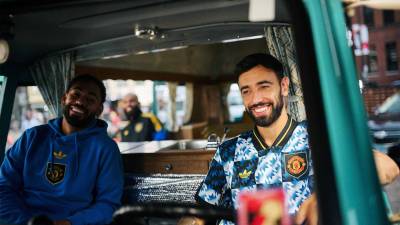 manchester_united_2025_adidas_lfstlr_collection_3.jpg