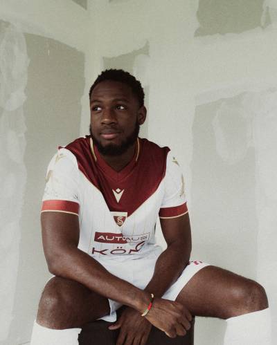 carl_zeiss_jena_2025_macron_special_edition_jersey_a1.jpg