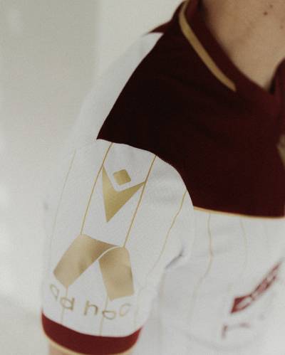 carl_zeiss_jena_2025_macron_special_edition_jersey_c.jpg