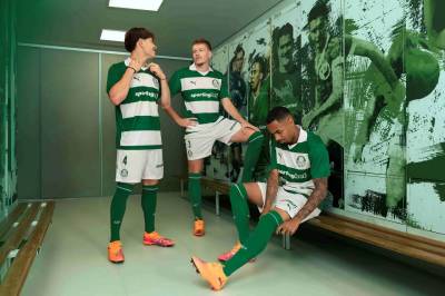 palmeiras_2025_puma_avanti_shirt_b1.jpg