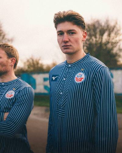 hansa_rostock_2025_mizuno_60th_anniversary_shirt_c.jpg