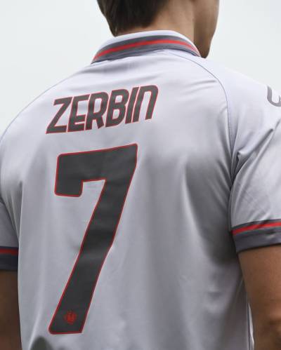 us_cremonese_2025_acerbis_christmas_shirt_d.jpeg