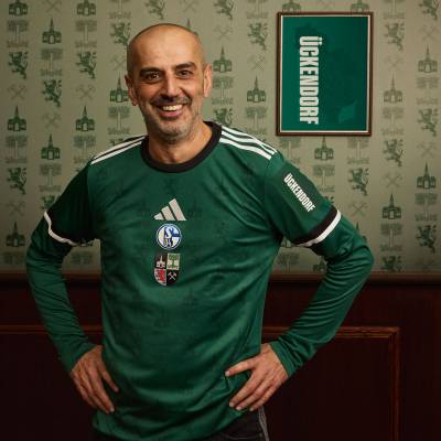 schalke_04_gelsenkirchen_150th_anniversary_jersey_c.jpg