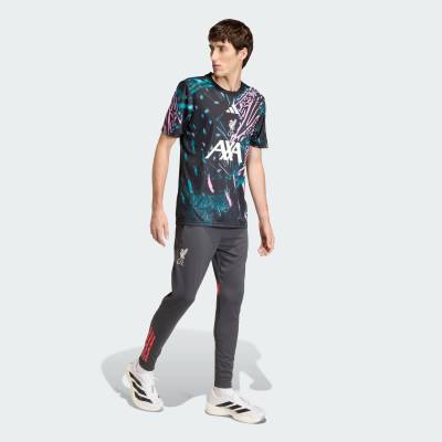 liverpool_25_26_adidas_grunge_pre_match_jersey_3.jpg