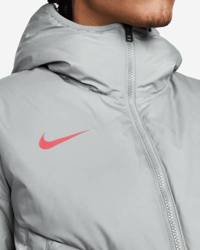 liverpool_hooded_strike_jacket_smoke_grey_wolf_grey_tough_red_h.jpeg