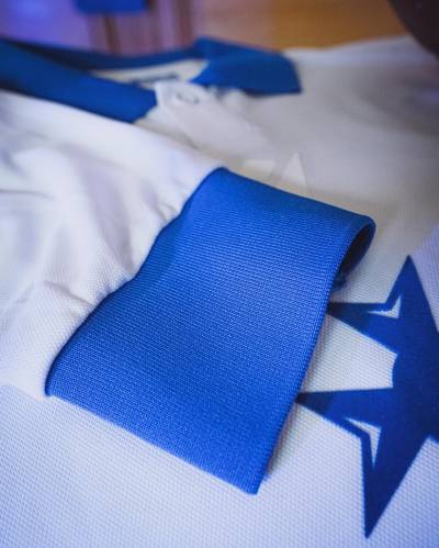 auxerre_2025_macron_120th_anniversary_kit_f.jpg