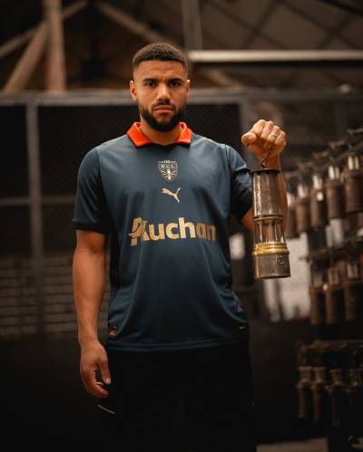 racing_lens_25_26_puma_sainte_barbe_kit_b.jpg