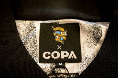 port_vale_1991_92_home_and_away_retro_shirts_c.jpeg
