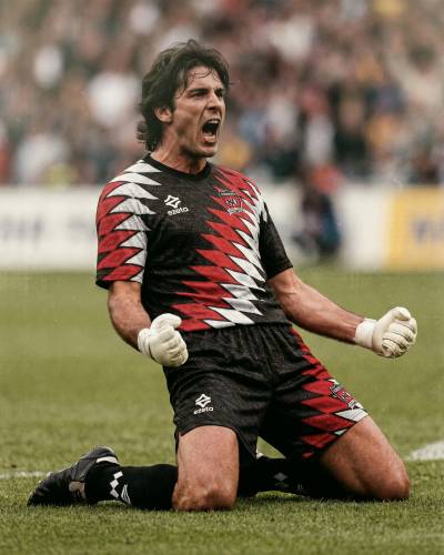 sorrento_80th_anniversary_jersey_c.jpg