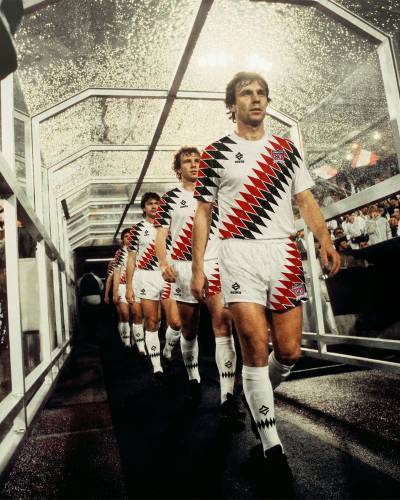 sorrento_80th_anniversary_jersey_f.jpg