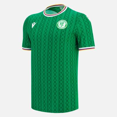 comoros_25_26_macron_home_and_away_kits_b1.jpg