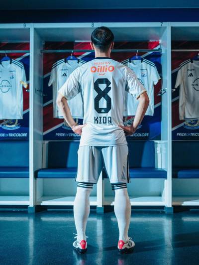yokohama_f_marinos_2026_adidas_away_kit_3.jpg
