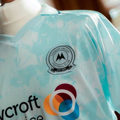 torquay_united_25_26_rowcroft_charity_shirt_2.jpg