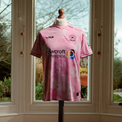 torquay_united_25_26_rowcroft_charity_shirt_3a.jpg