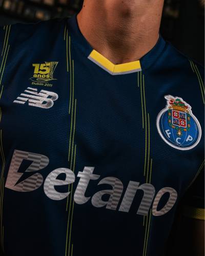 fc_porto_25_26_new_balance_fourth_kit_c.jpg