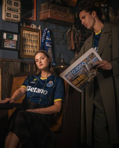 fc_porto_25_26_new_balance_fourth_kit_e.jpg