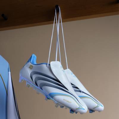 adidas_f50_tunit_leo_messi_football_boots_a.jpeg