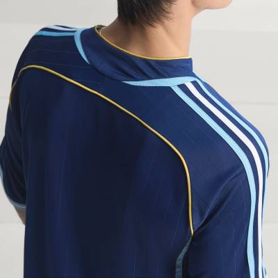 argentina_2006_adidas_away_reissue_jersey_00b.jpg